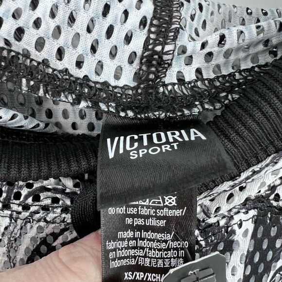 NWT Victoria's Secret Women's Sport Mesh Hoodie Swirl Pullover Athletic Black XS - Picture 5 of 9